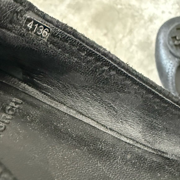 Tory Burch Textured Black Flats - Picture 5 of 6